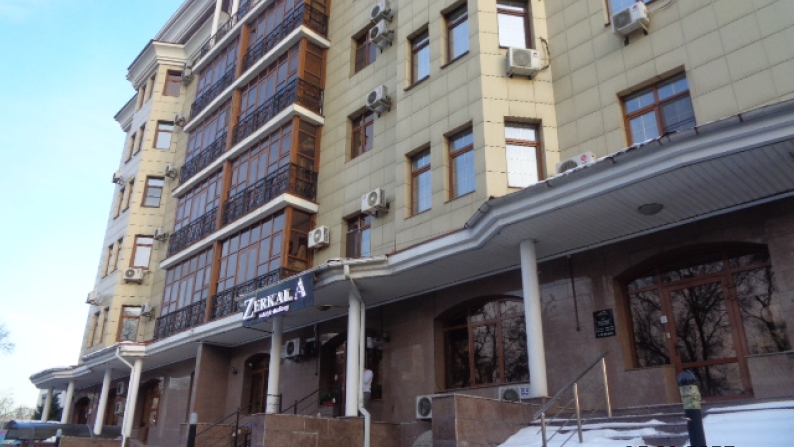 2007 жылғы салынған коммерциялық нысан (1-қабаттың бір бөлігі, жертөленің бір бөлігі), жалпы ауданы 231,2 ш.м.
