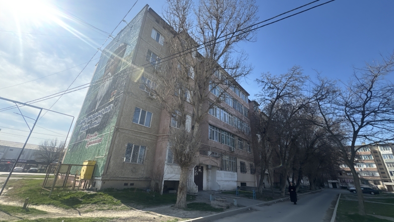 Кең үш бөлмелі пәтер