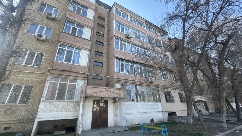 Кең үш бөлмелі пәтер