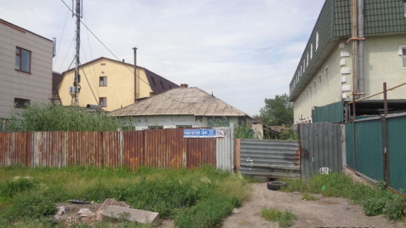 0,0778 га аумақтағы екі тұрғын үй