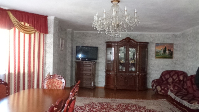 3-комнатная квартира, 115 кв. м