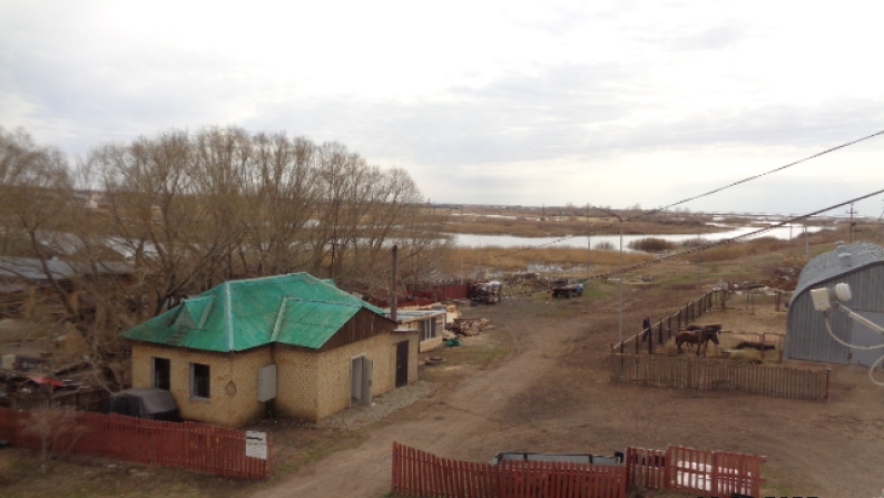 0,1624 га учаскеде қонақ үй кешені, лагерь және кафе
