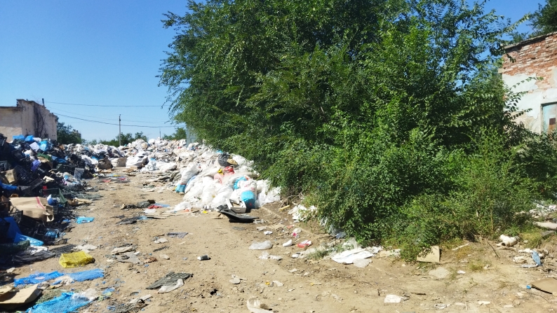 Өндірістік және қоймалық база жер учаскелерімен