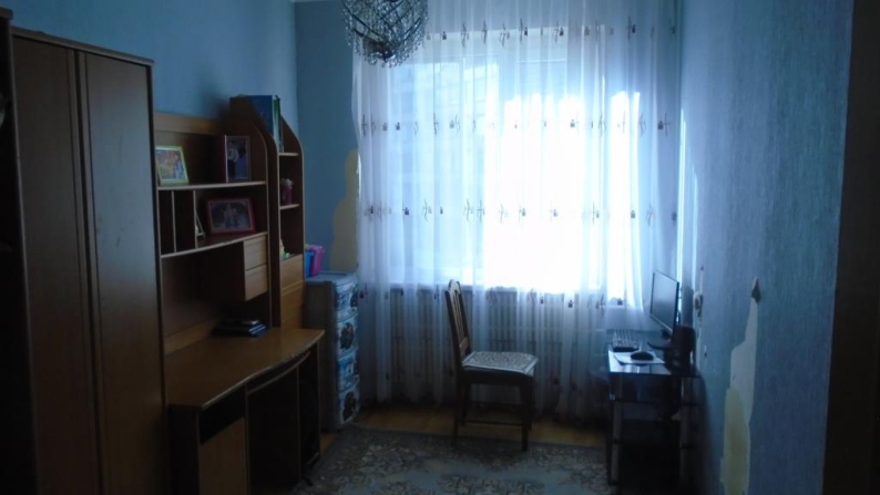 3 бөлмелі пәтер, 60.4 ш.м., панель, 4-қабат