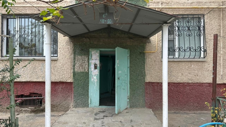 3 бөлмелі пәтер, 60,80 ш.м, ж/б панельдер, 1980 ж.