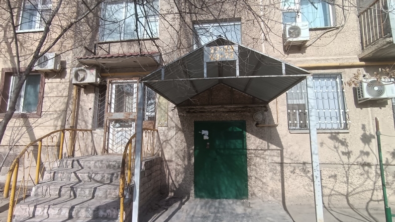9 бөлмелі үй, аумағы 0,1065 га