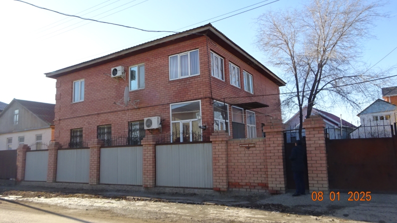 Екі қабатты үй 205 ш.м жер учаскесімен 0,0897 га