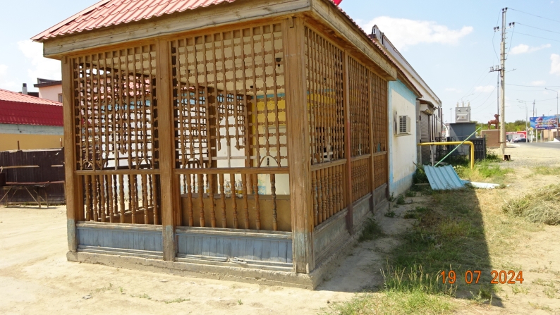 Атырау облысы, Құлсарадағы жері бар кафе-бар
