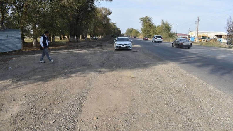 Жамбыл облысындағы 0,10 гектарлық учаскесімен контейнерлік жанармай құю станциясы
