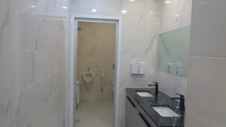 Көктем-3 шағынауданындағы жалпы ауданы 1030,5 ш.м. болатын тұрғын емес үй-жай