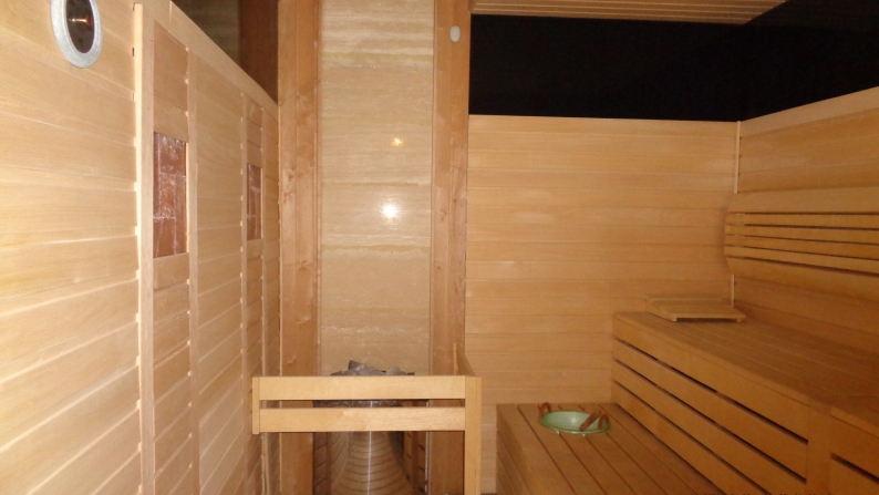 Эдельвейс шағынауданындағы тұрғын үй, жалпы ауданы 325,8 ш.м.