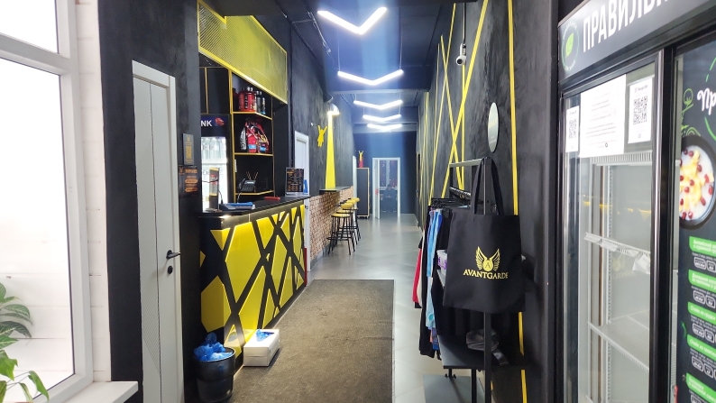 Көп функционалды ғимарат 2449 ш.м