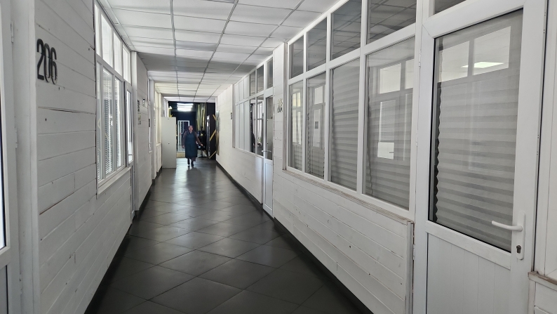 Көп функционалды ғимарат 2449 ш.м