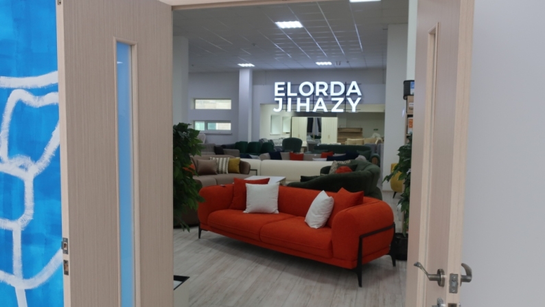 Коммерческое помещение 2 484 м²