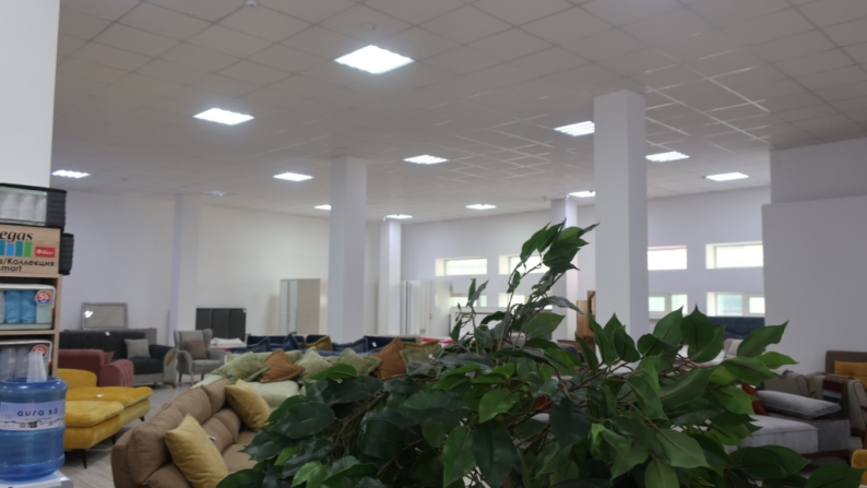 Коммерческое помещение 2 484 м²