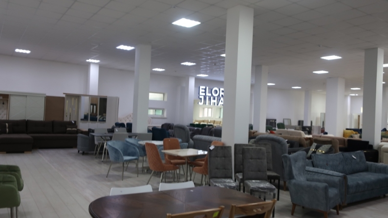 Коммерческое помещение 2 484 м²