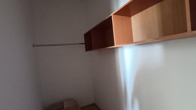 Four-room apartment, total area of 181.9 sq.m