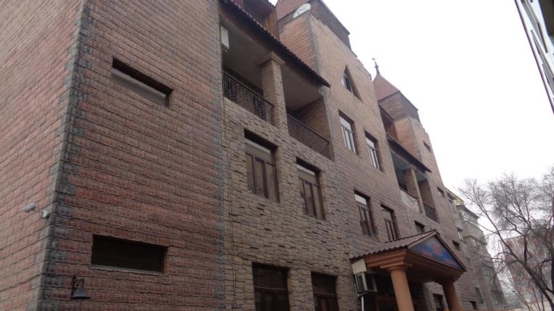 Алматы қаласы, Шевченко көшесі 206А, сауда-әкімшілік ғимарат