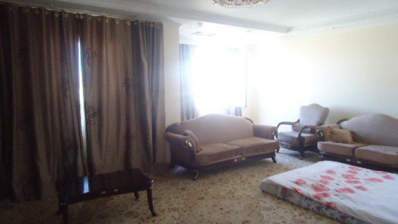 Кең екі бөлмелі пәтер 111,90 шаршы метр.