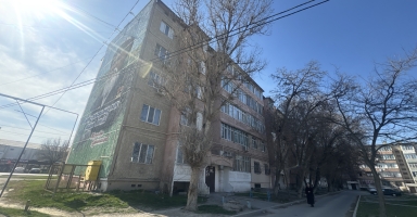 Кең үш бөлмелі пәтер