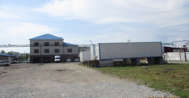 Ғимараттар кешені және теміржол торабы бар жер учаскесі