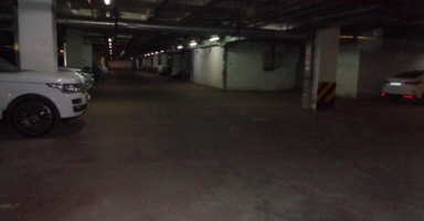 Тұрақ орны 15 м², Иманбаев көшесі 11, Астана