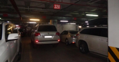 Астанадағы автотұрақ орны, Иманбаев көшесі 11, 13,8 ш.м.