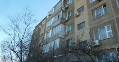 Үш бөлмелі пәтер, 60.4 ш.м, Ақтау, 6 мкр.